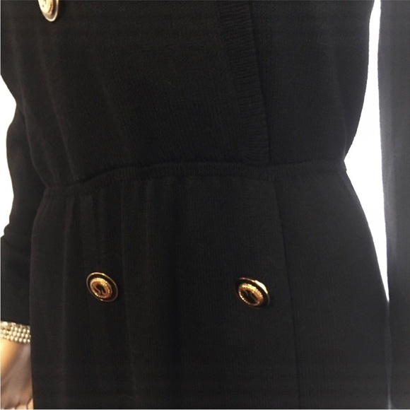 ST. JOHN BLACK DRESS IN EXCELLENT CONDITION - Picture 4 of 16